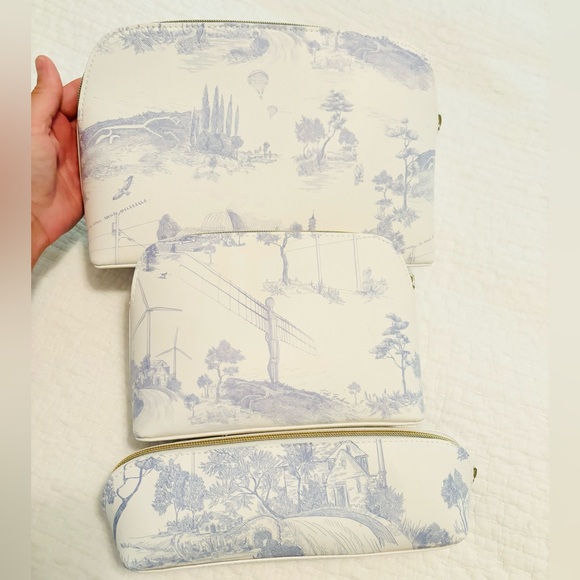 Set of 3 Ted Baker Cosmetic bags - Picture 3 of 8